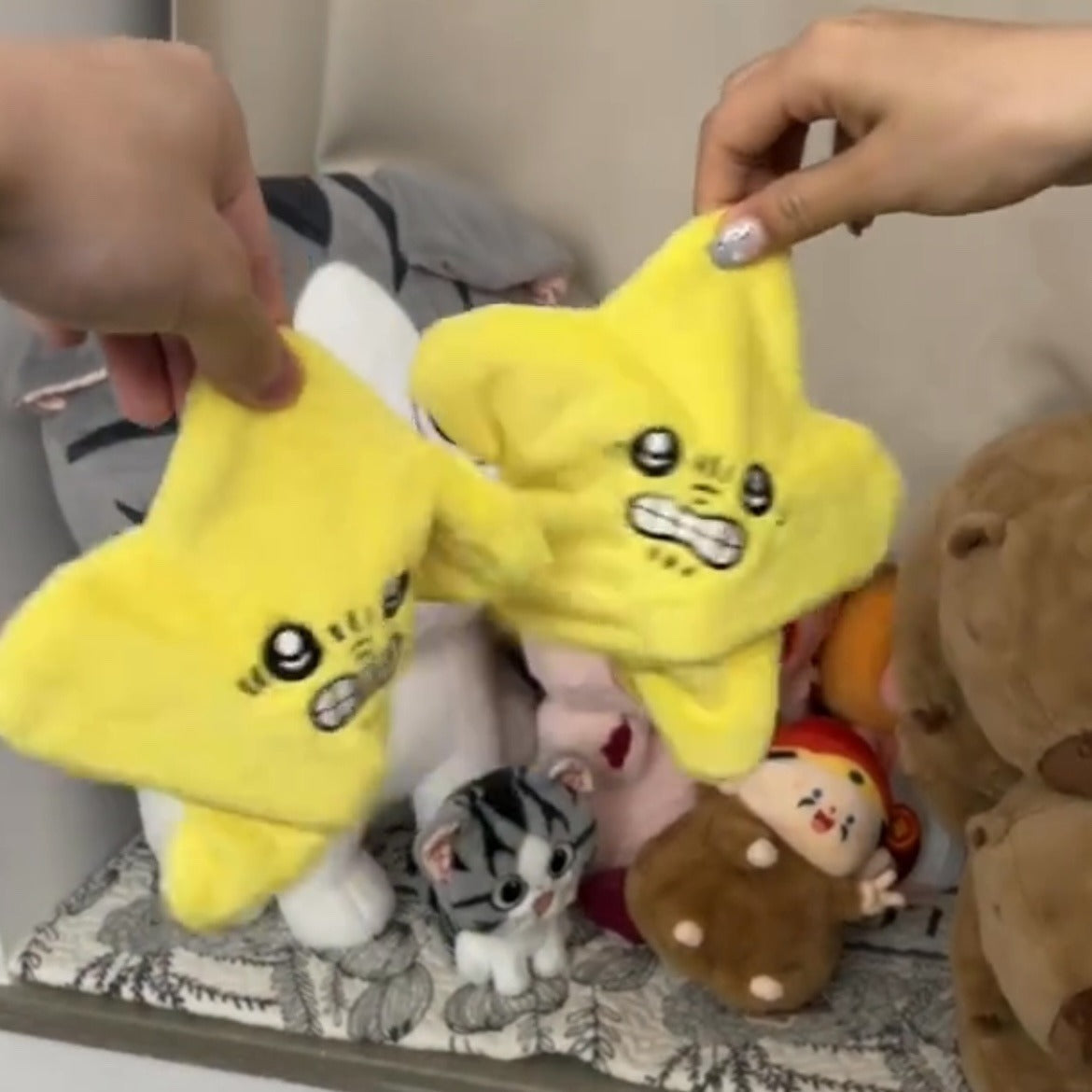 Hot Sale Funny Dancing Star Plush Record Glowing Plush Singing Star Doll